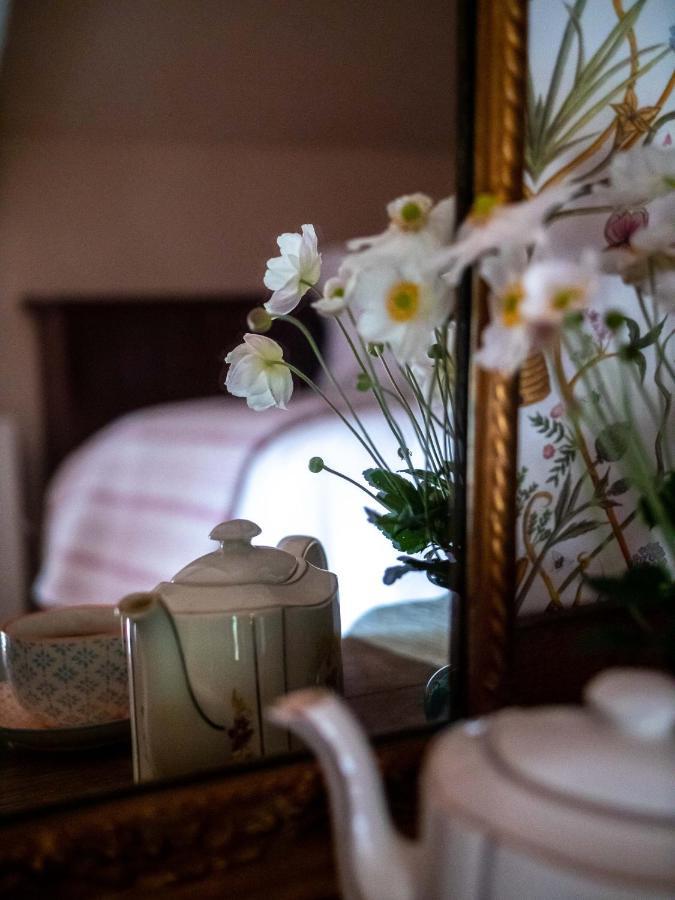 Country Cottage With Spa, Catering, Gardens, Nature Reserve Walks - Free Parking, Self Checkin Scunthorpe Kültér fotó