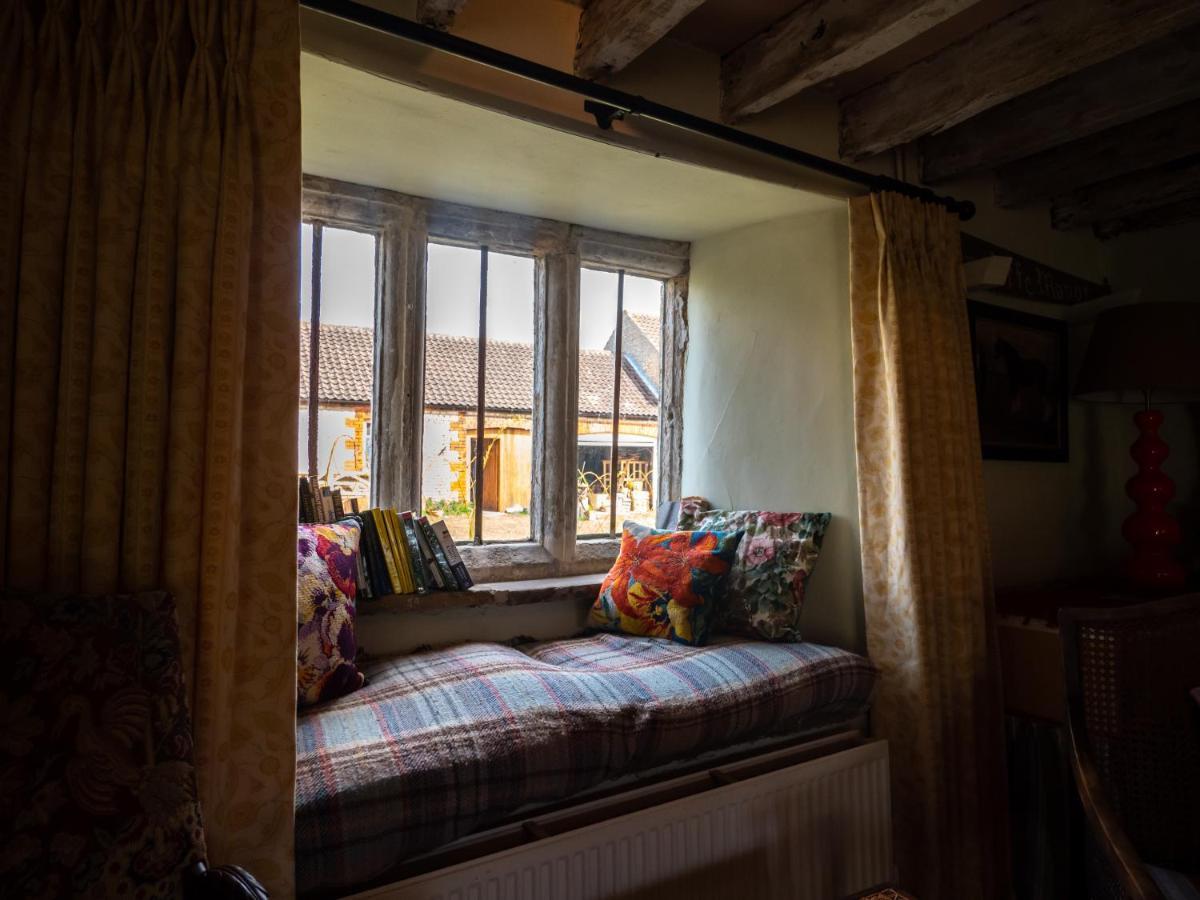 Country Cottage With Spa, Catering, Gardens, Nature Reserve Walks - Free Parking, Self Checkin Scunthorpe Kültér fotó